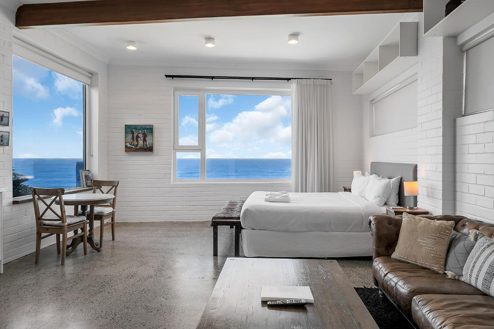 Upscale Cliffside Studio With Ocean Views North Bondi Sídney Exterior foto