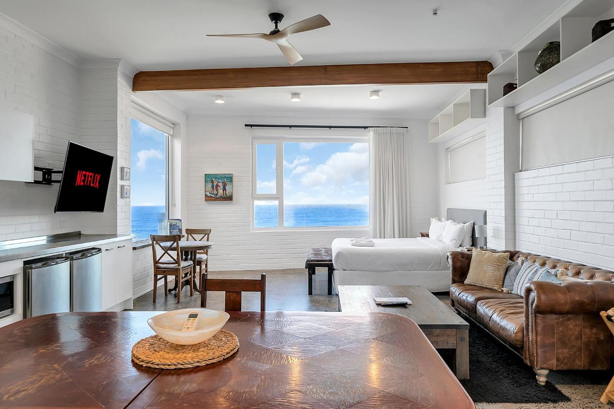 Upscale Cliffside Studio With Ocean Views North Bondi Sídney Exterior foto
