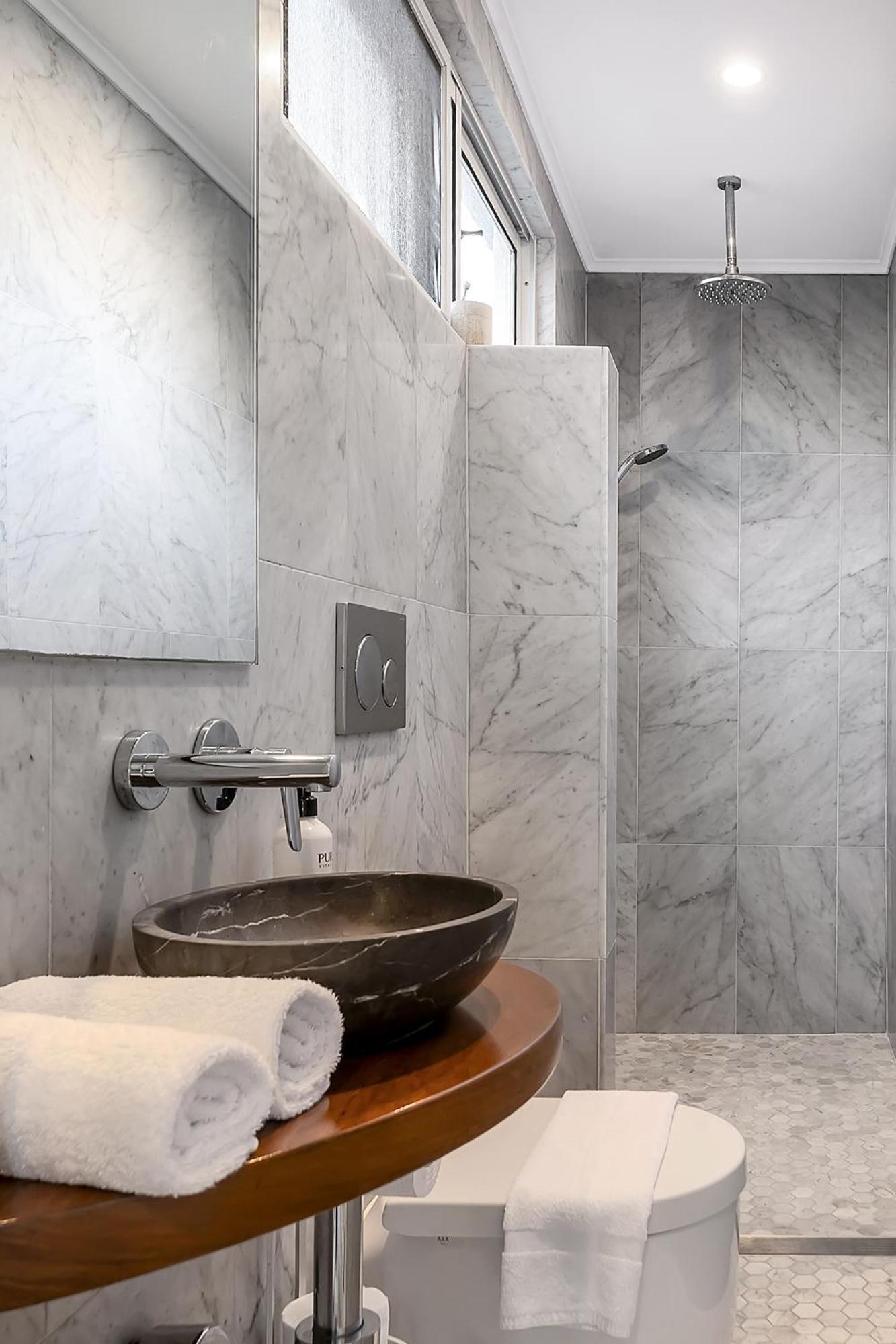 Upscale Cliffside Studio With Ocean Views North Bondi Sídney Exterior foto
